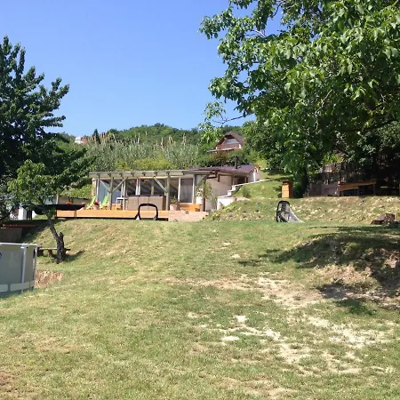 Balaton View 度假居 巴拉顿菲赖德